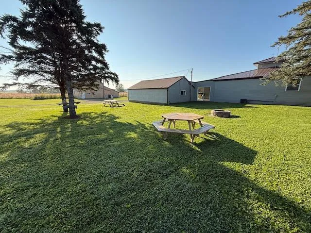 $399,900 | 44331 Highway 44, Mabel, MN 55954