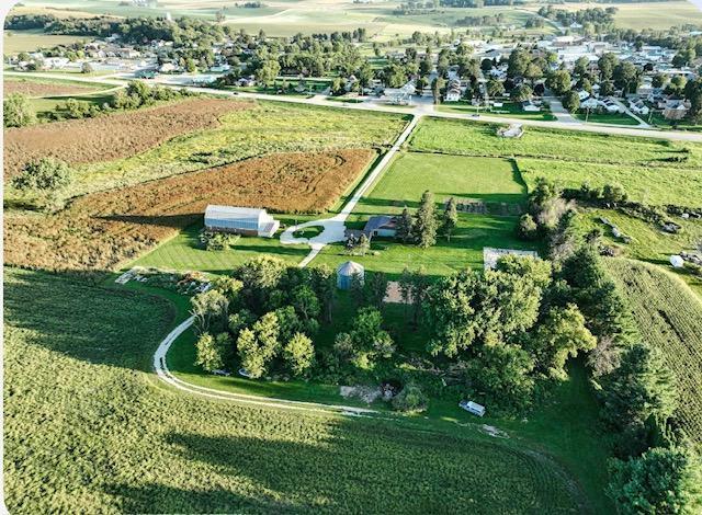 44331 Highway 44 Mabel, MN 55954 - Photo 32 of 36