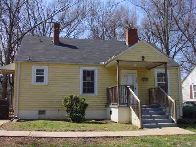 304 Old Augusta Road Greenville, SC 29605 - Photo 1 of 8 Gallery Image 1