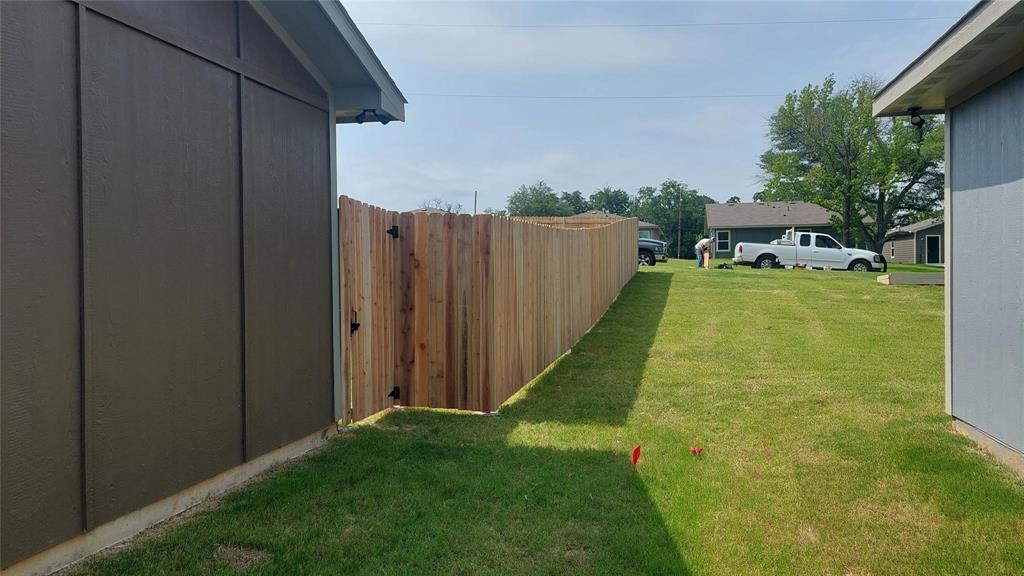 406 Munson Street Denison, TX 75021 - Photo 15 of 18