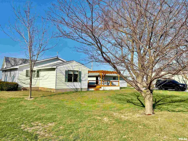 $226,900 | 901 East Old 36, Alexander, IL 62601