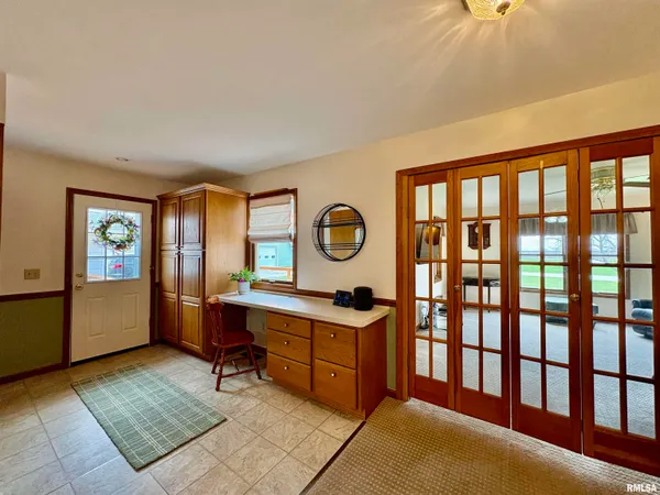 $226,900 | 901 East Old 36, Alexander, IL 62601