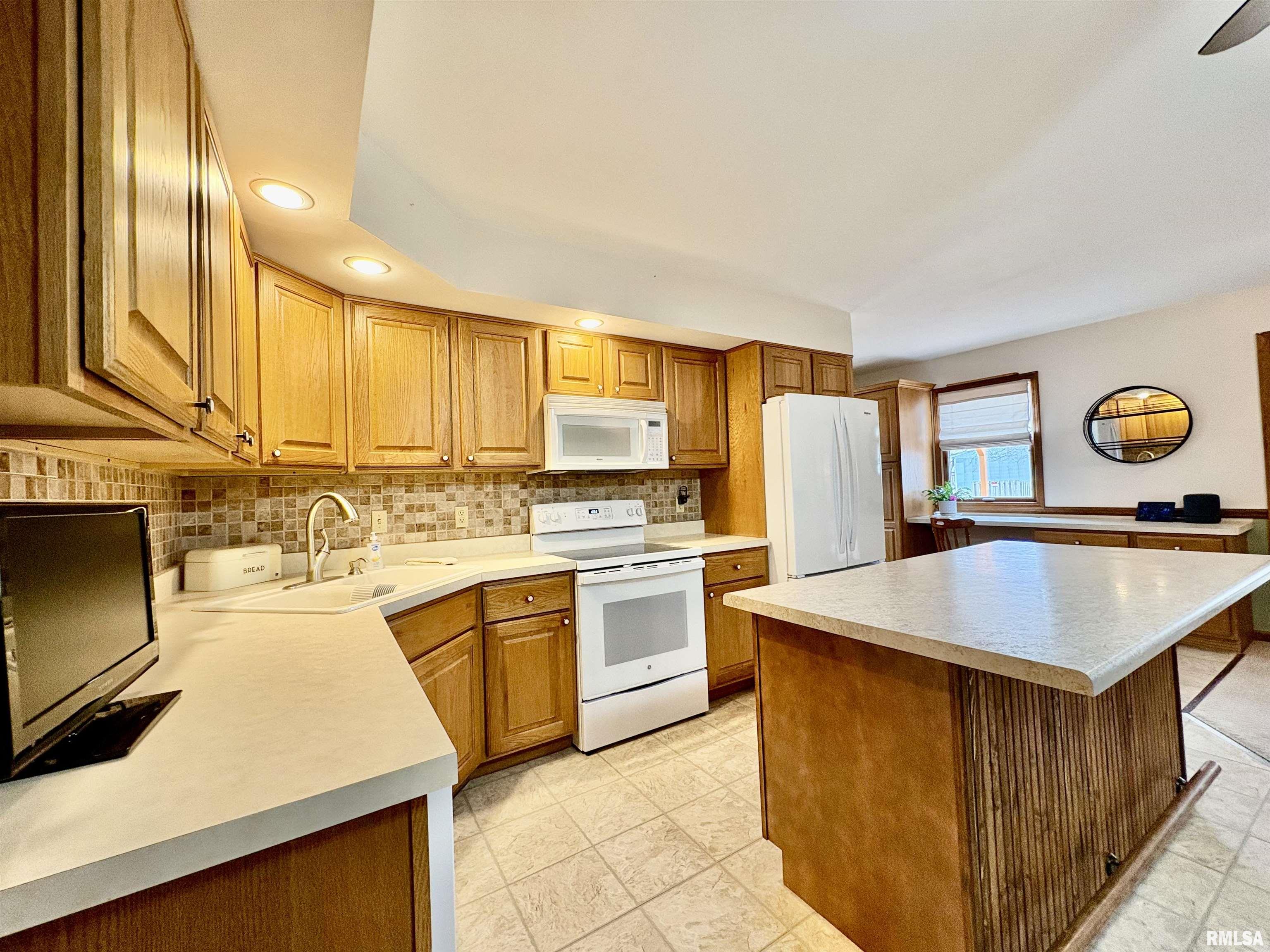 901 East Old 36 Alexander, IL 62601 - Photo 34 of 97