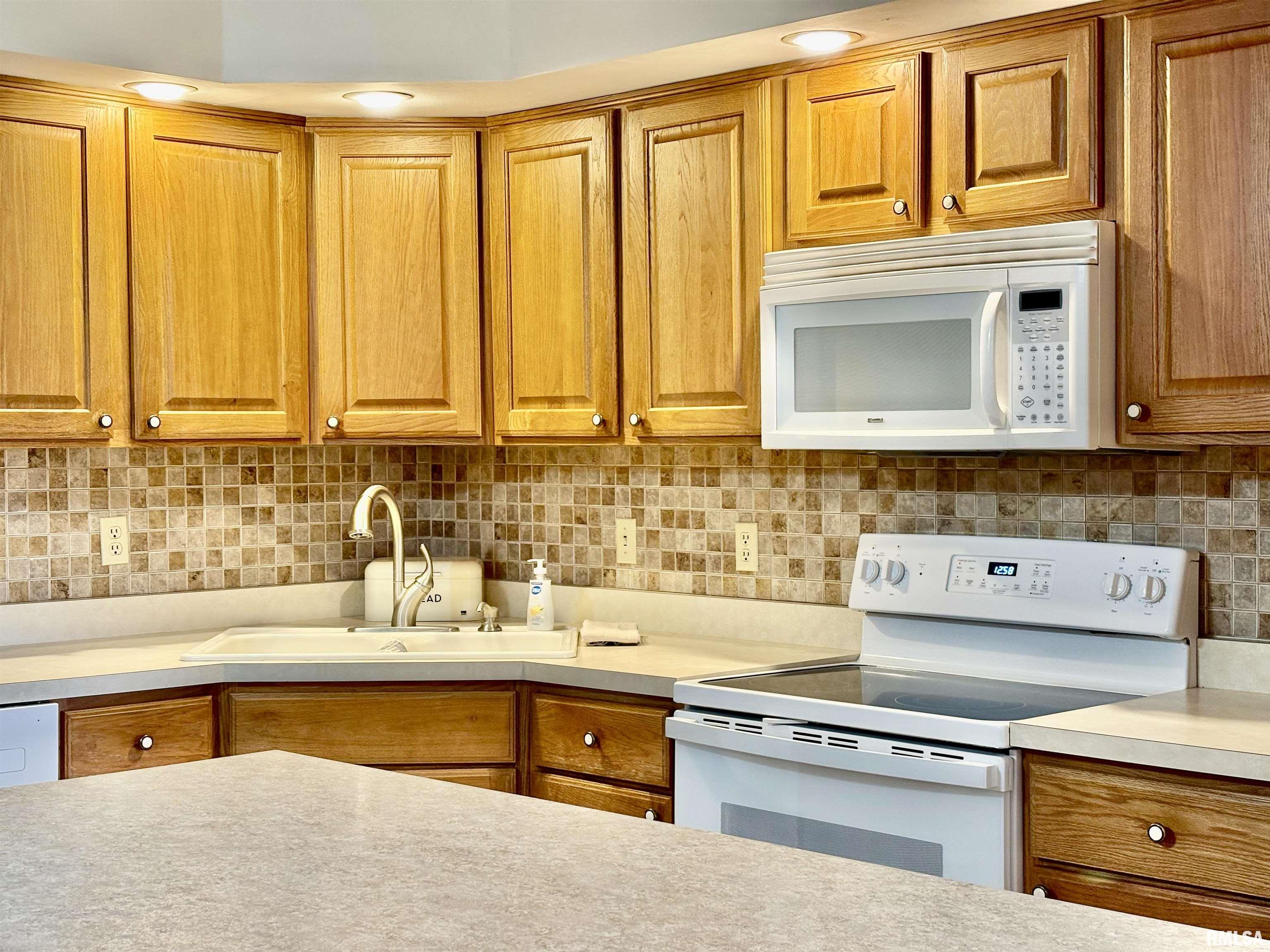 901 East Old 36 Alexander, IL 62601 - Photo 35 of 97