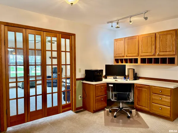 $226,900 | 901 East Old 36, Alexander, IL 62601