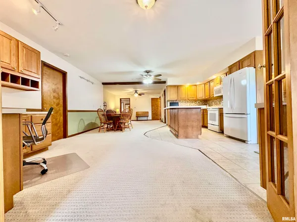 $226,900 | 901 East Old 36, Alexander, IL 62601