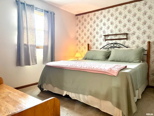 $226,900 | 901 East Old 36, Alexander, IL 62601