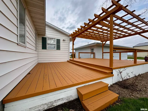 $226,900 | 901 East Old 36, Alexander, IL 62601