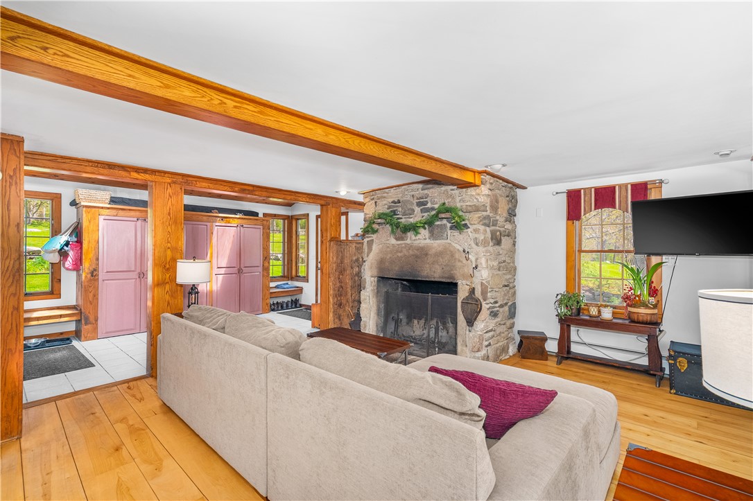 55 Elbow Rock Road Glocester, RI 02814 - Photo 17 of 50