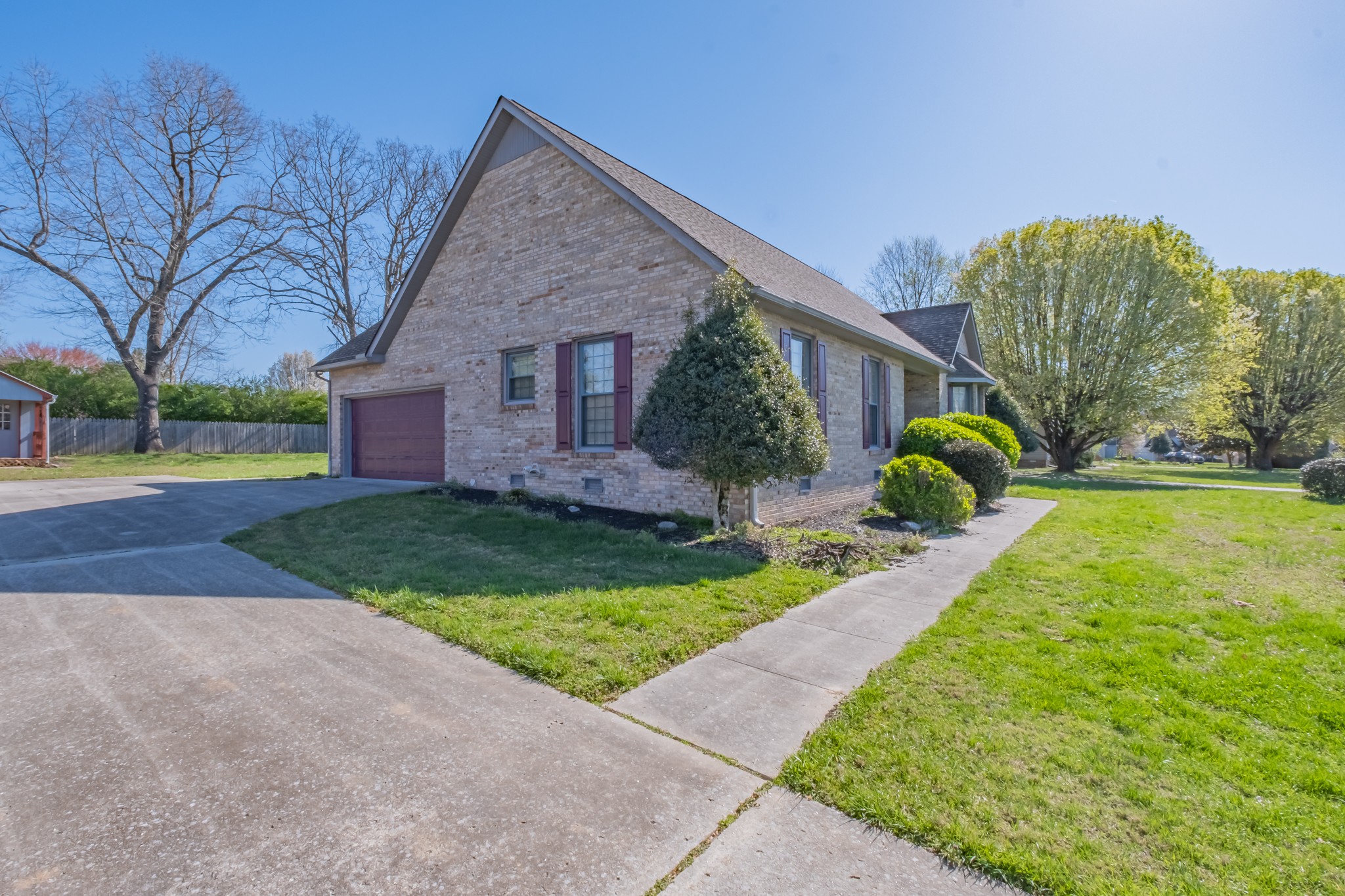 111 Breckenridge Road Tullahoma, TN 37388 - Photo 3 of 38 Gallery Image 3