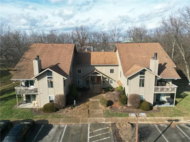 $330,000 | 1267 Norberry Court, Unit 36, Cranberry Township, PA 16066