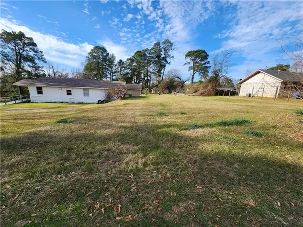 $15,000 | 1019 Hill Avenue, Natchitoches, LA 71457