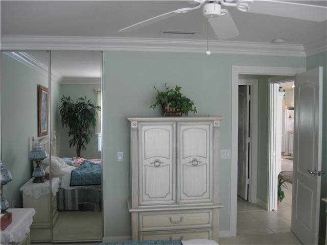972 Southwest Balmoral Trace Stuart, FL 34997 - Photo 8 of 20 Gallery Image 8