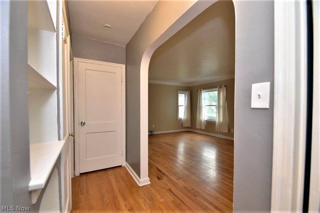 1541 Lander Road Cleveland, OH 44124 - Photo 7 of 31