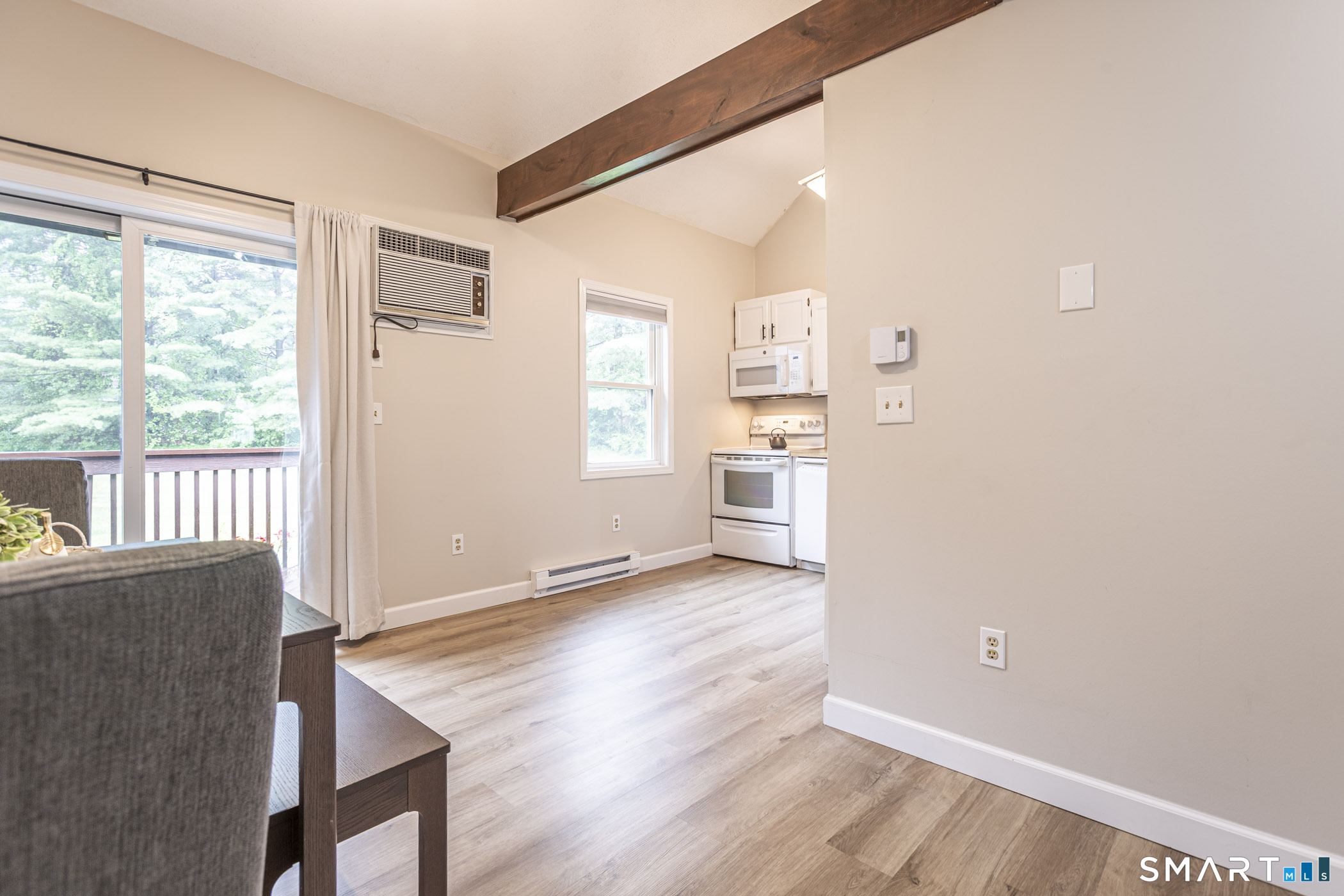 1 Abbott Road, Unit 203 Ellington, CT 06029 - Photo 14 of 37