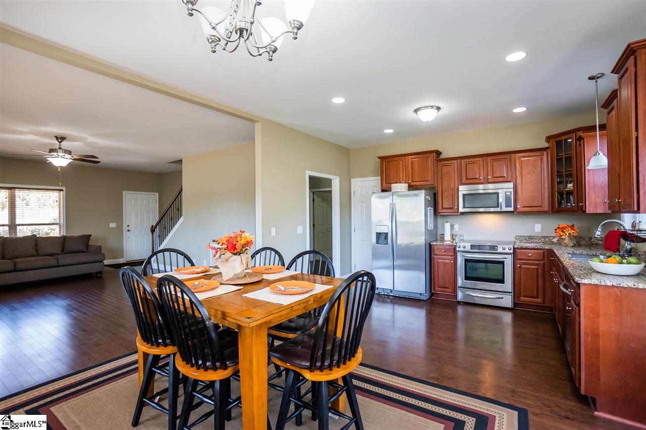 822 Dunklin Bridge Road Fountain Inn, SC 29644 - Photo 11 of 35