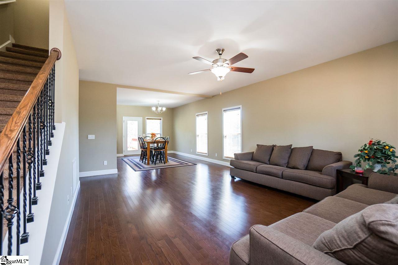 822 Dunklin Bridge Road Fountain Inn, SC 29644 - Photo 8 of 35