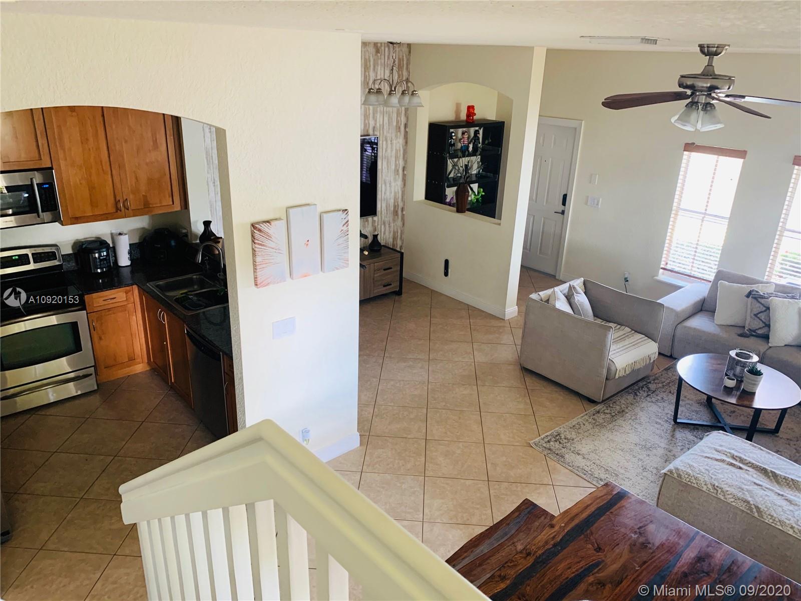 2425 Southwest 99th Way, Unit 2425 Miramar, FL 33025 - Photo 12 of 43