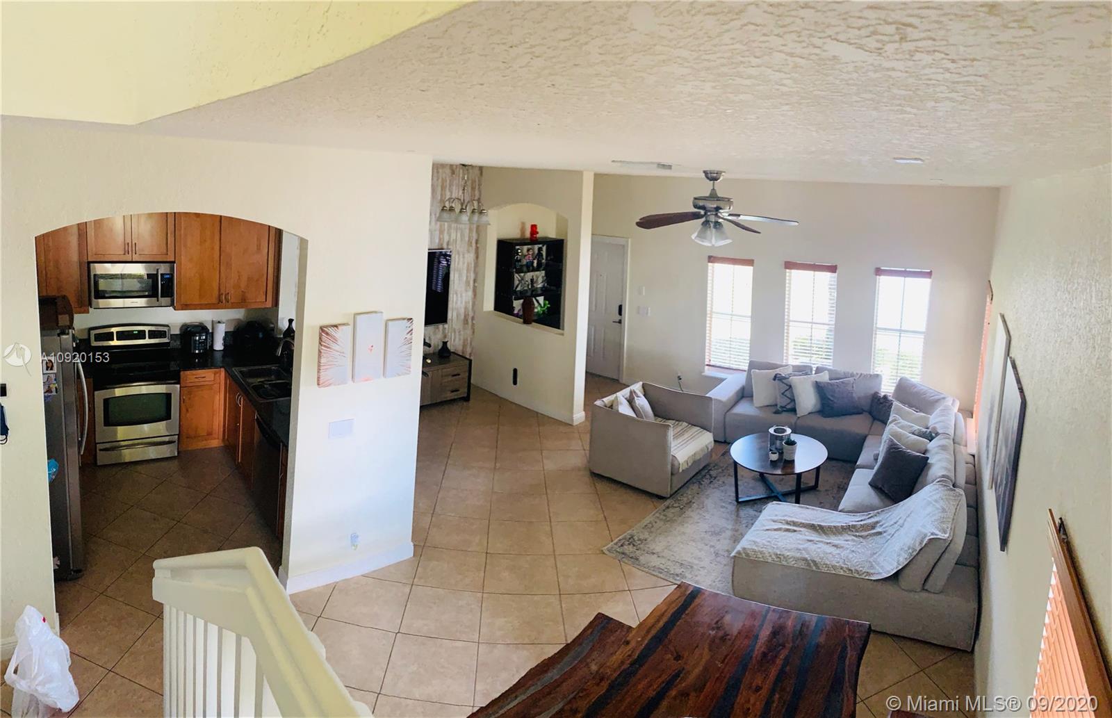 2425 Southwest 99th Way, Unit 2425 Miramar, FL 33025 - Photo 13 of 43