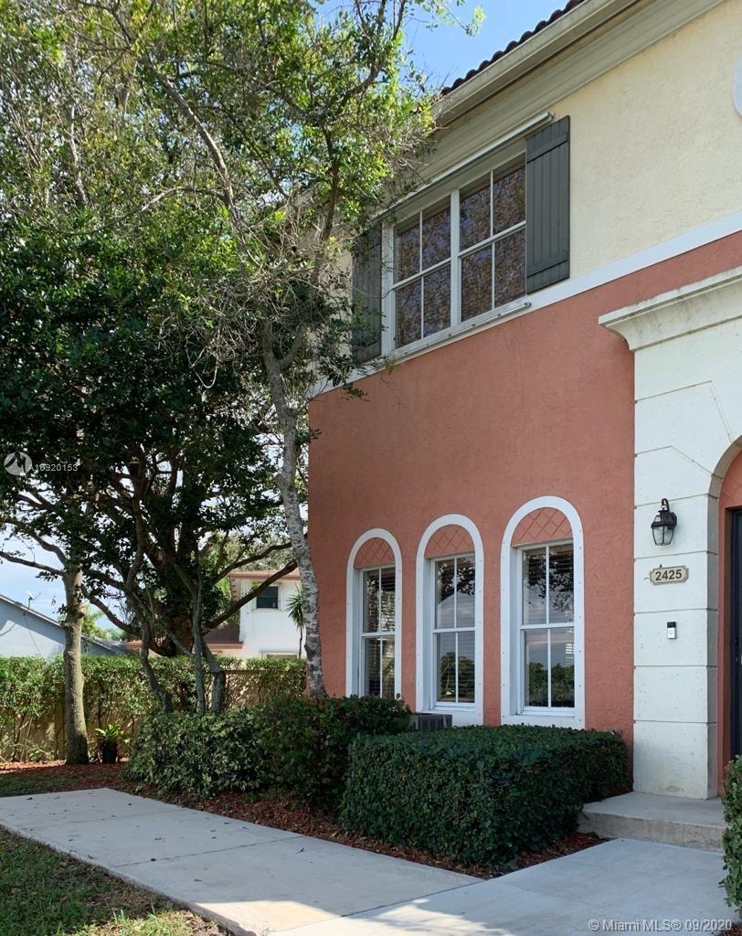 2425 Southwest 99th Way, Unit 2425 Miramar, FL 33025 - Photo 3 of 43