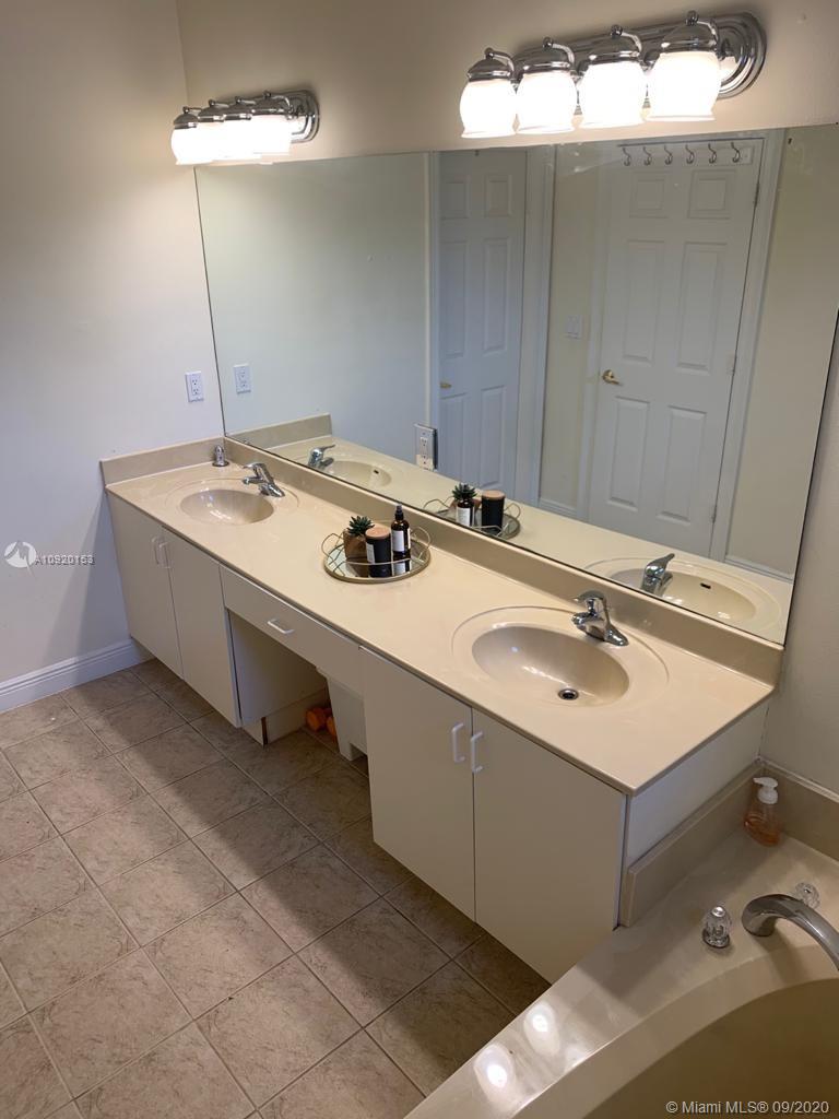 2425 Southwest 99th Way, Unit 2425 Miramar, FL 33025 - Photo 29 of 43