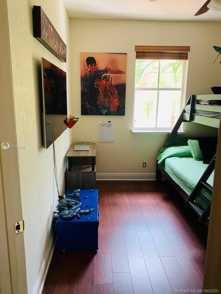 2425 Southwest 99th Way, Unit 2425 Miramar, FL 33025 - Photo 35 of 43