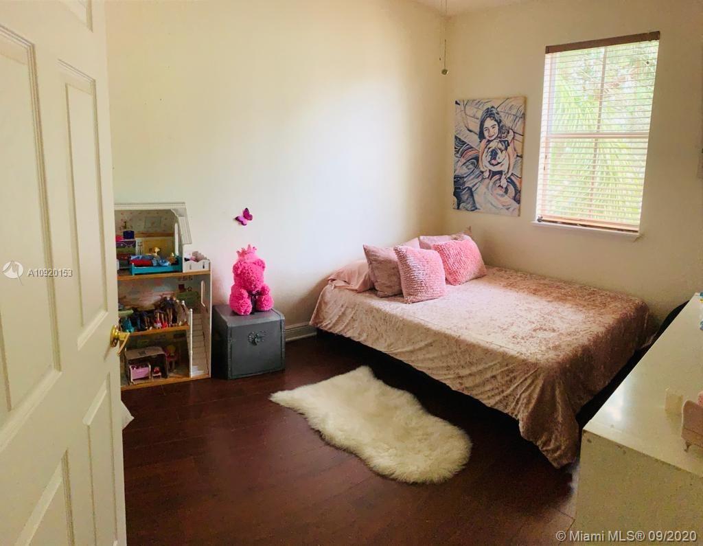 2425 Southwest 99th Way, Unit 2425 Miramar, FL 33025 - Photo 37 of 43