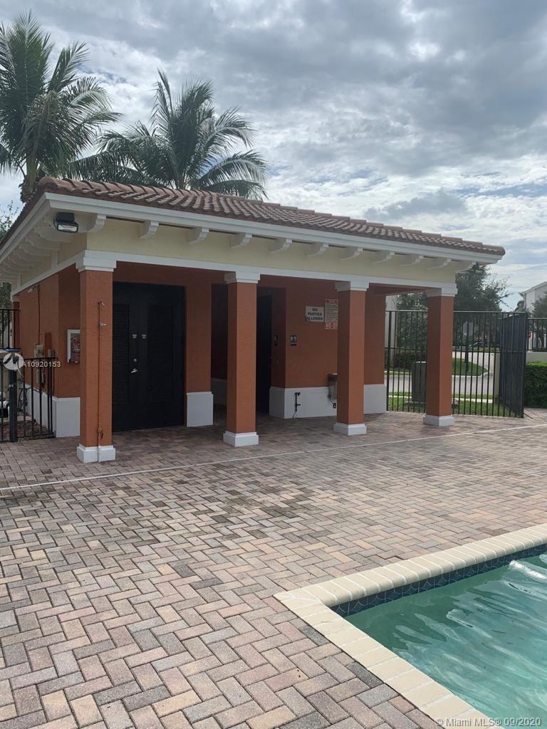 2425 Southwest 99th Way, Unit 2425 Miramar, FL 33025 - Photo 9 of 43