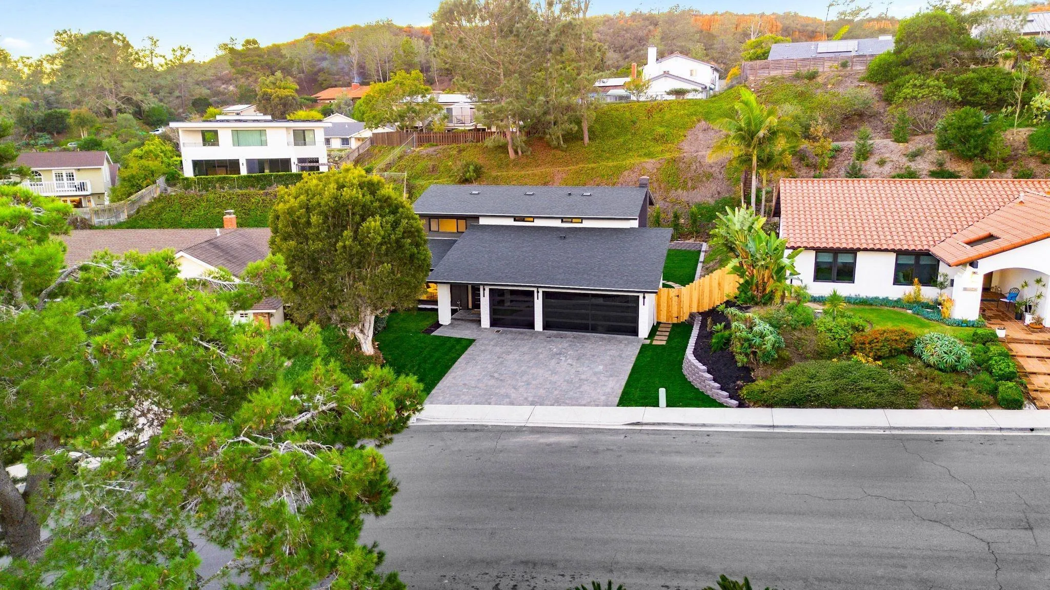 13334 Barbados Way Del Mar, CA 92014 - Photo 28 of 31 an aerial view of multiple houses