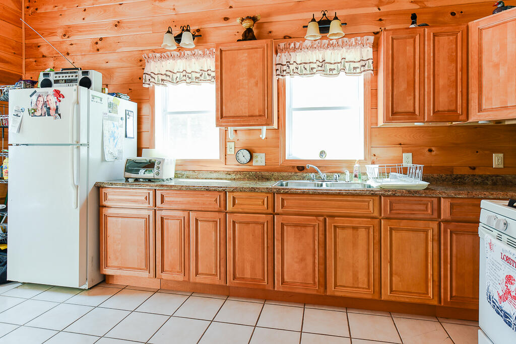 59 Fellows Farm Road Fayette, ME 04349 - Photo 21 of 43 59 Fellows Farm Road Fayette (22 of 46)