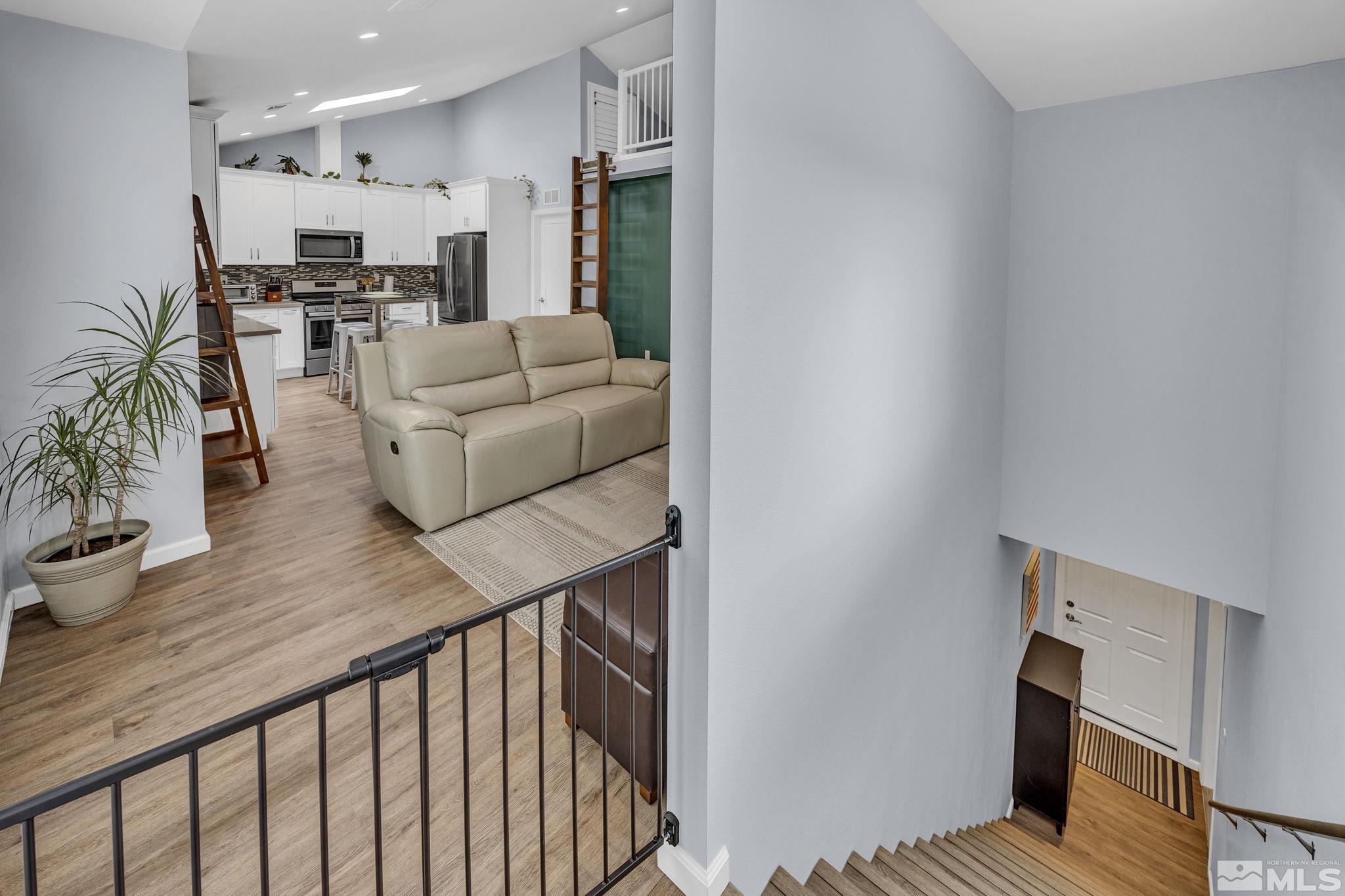 1236 East Huffaker Lane Reno, NV 89511 - Photo 7 of 27 Photo 7