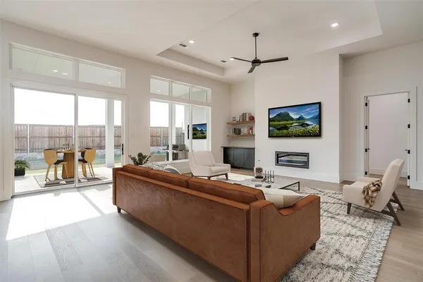 $798,971 | 213 Lantern Ridge Drive, Aledo, TX 76008