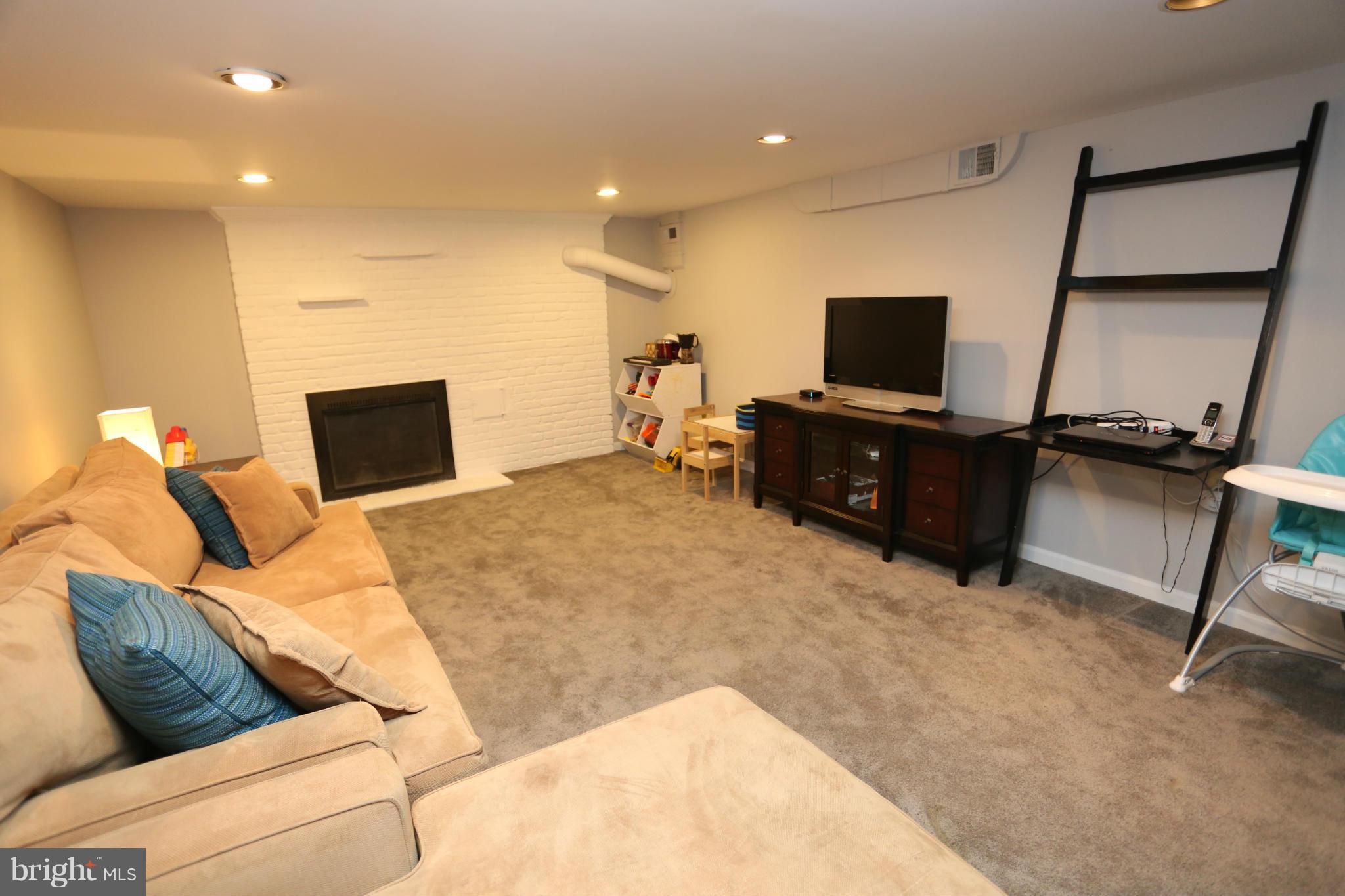 121 Kingsley Road Southwest Vienna, VA 22180 - Photo 26 of 28 Basement