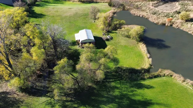 $875,000 | 6225 Vicksburg Lane North, Maple Grove, MN 55311