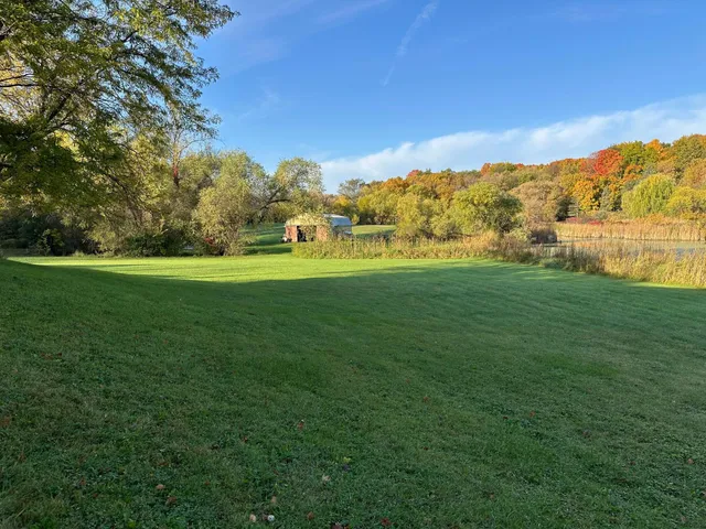 $875,000 | 6225 Vicksburg Lane North, Maple Grove, MN 55311