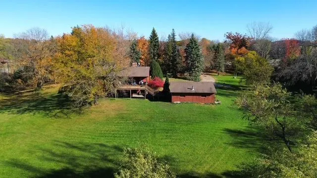 $875,000 | 6225 Vicksburg Lane North, Maple Grove, MN 55311