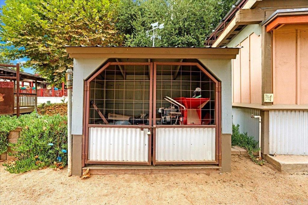 1631 Harbison Canyon Road, Unit 24 El Cajon, CA 92019 - Photo 5 of 34