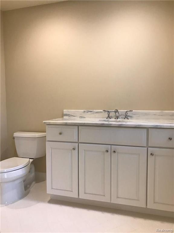 1008 Harvard Road Grosse Pointe Park, MI 48230 - Photo 16 of 19