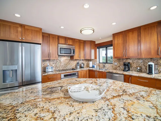 $4,850,000 | 4400 Makena Road, Unit 604, Kihei, HI 96753
