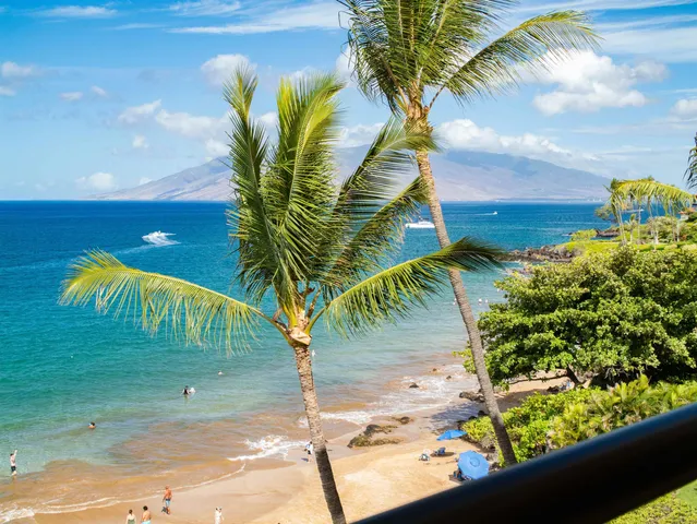 $4,850,000 | 4400 Makena Road, Unit 604, Kihei, HI 96753