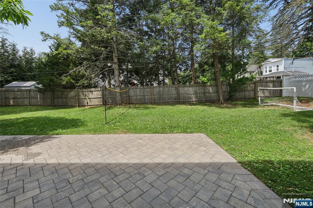 195 4th Street Cresskill, NJ 07626 - Photo 22 of 23