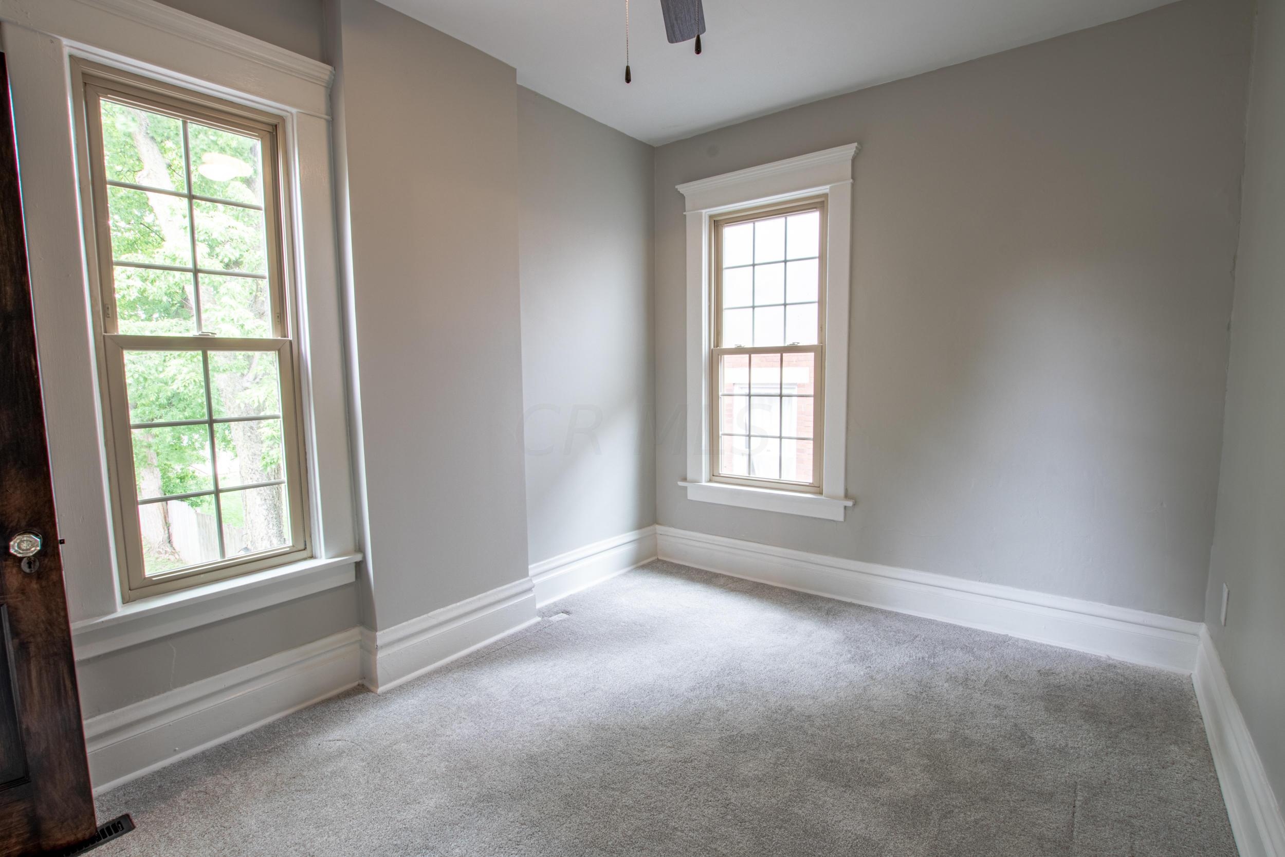 1566 Bryden Road Columbus, OH 43205 - Photo 36 of 55
