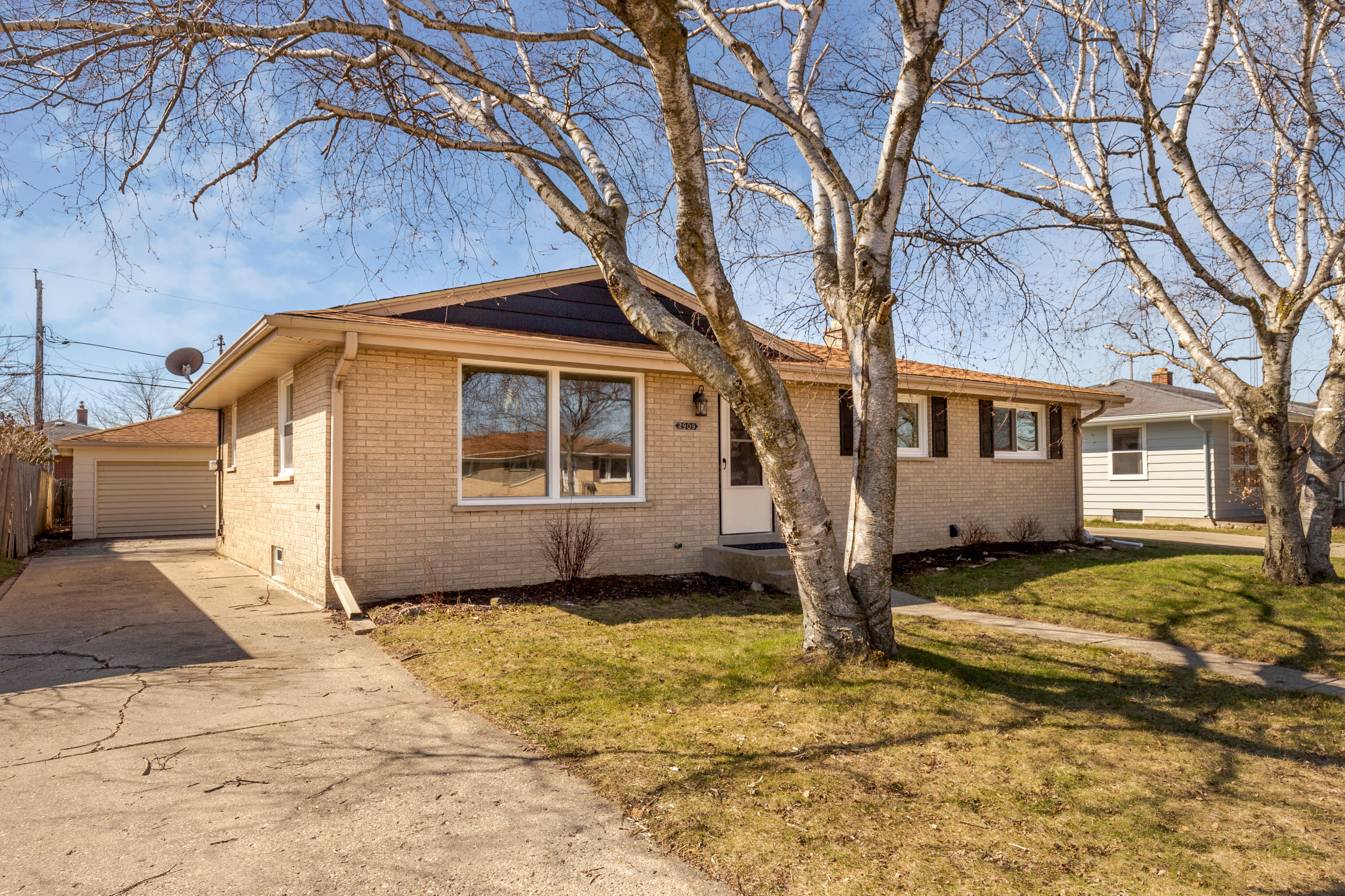 2909 24th Street Kenosha, WI 53140 - Photo 1 of 1 IMG_9664-Edit