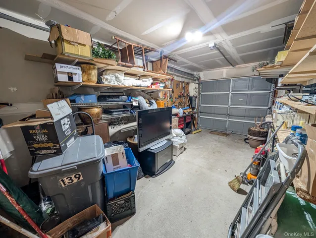 $674,999 | 139 Erin Lane, East Setauket, NY 11733