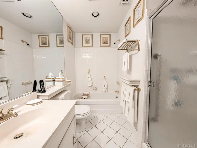 $674,999 | 139 Erin Lane, East Setauket, NY 11733