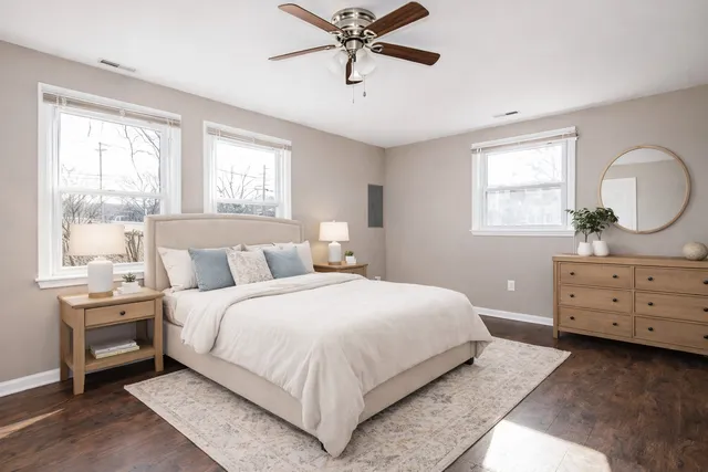 $2,550 | 480 West Grand Avenue, Lake Zurich, IL 60047