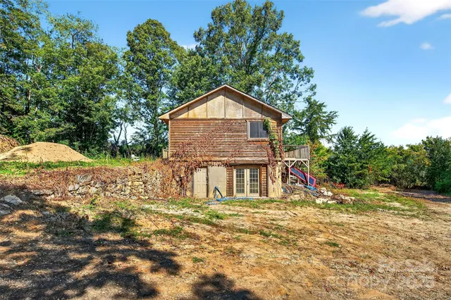 a view of outdoor space yard and patio