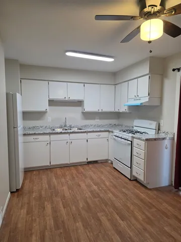 $1,800 | 668 Anita Avenue, Antioch, IL 60002