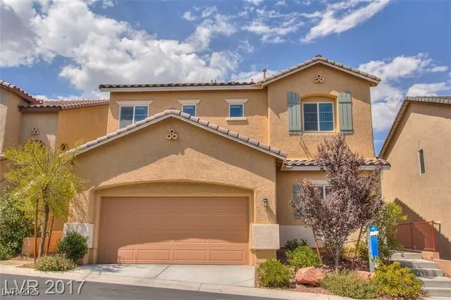 $2,100 | 10822 Merrimack Avenue, Las Vegas, NV 89166
