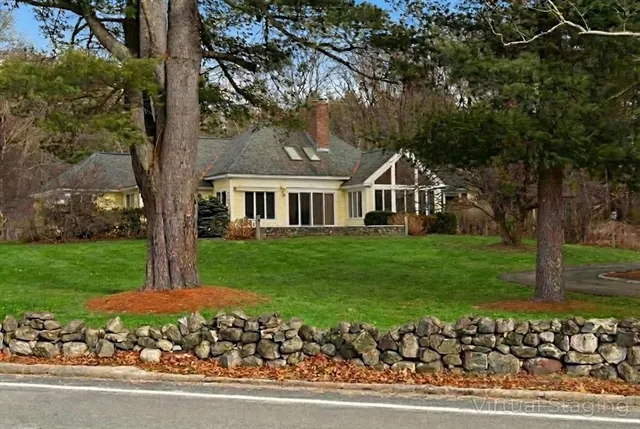 $1,249,900 | 150 Georgetown Road, Boxford, MA 01921